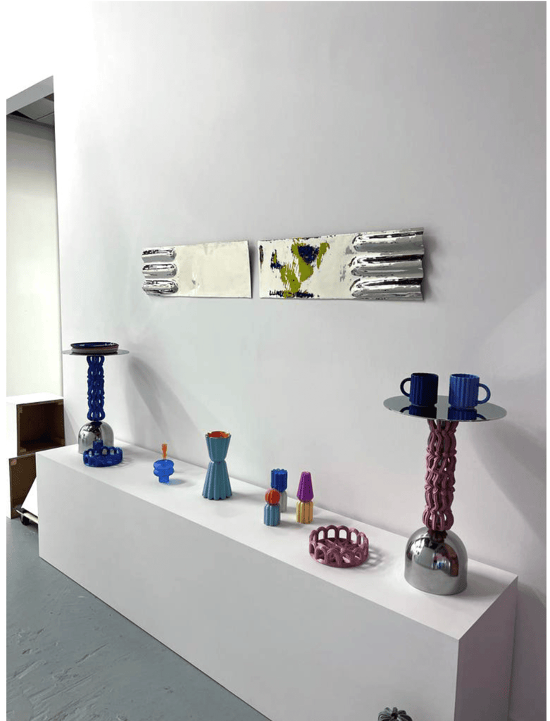 Ghost Mirror - Form&Seek