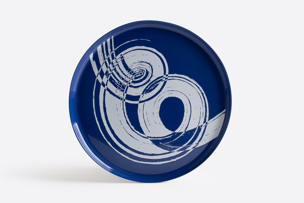 Serpentine Plates - Form&Seek